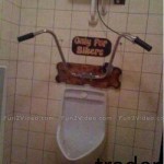 Идея писсуара и смывного устройства для кафе (общая тематика, придорожное, тематическое)